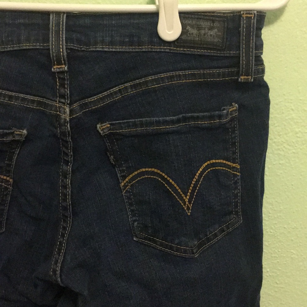 Dark wash skinny fit Levi’s